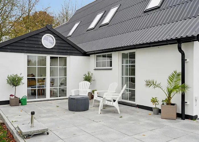 Дом отдыха Comfortably In Scenic Surroundings Ellerup