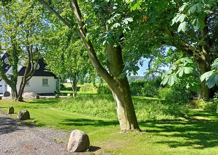 Comfortably In Scenic Surroundings Ellerup
