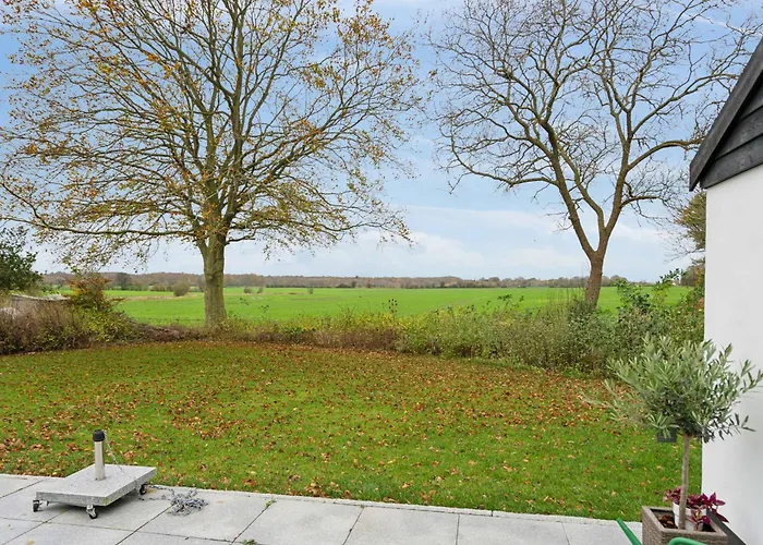 Comfortably In Scenic Surroundings Ellerup